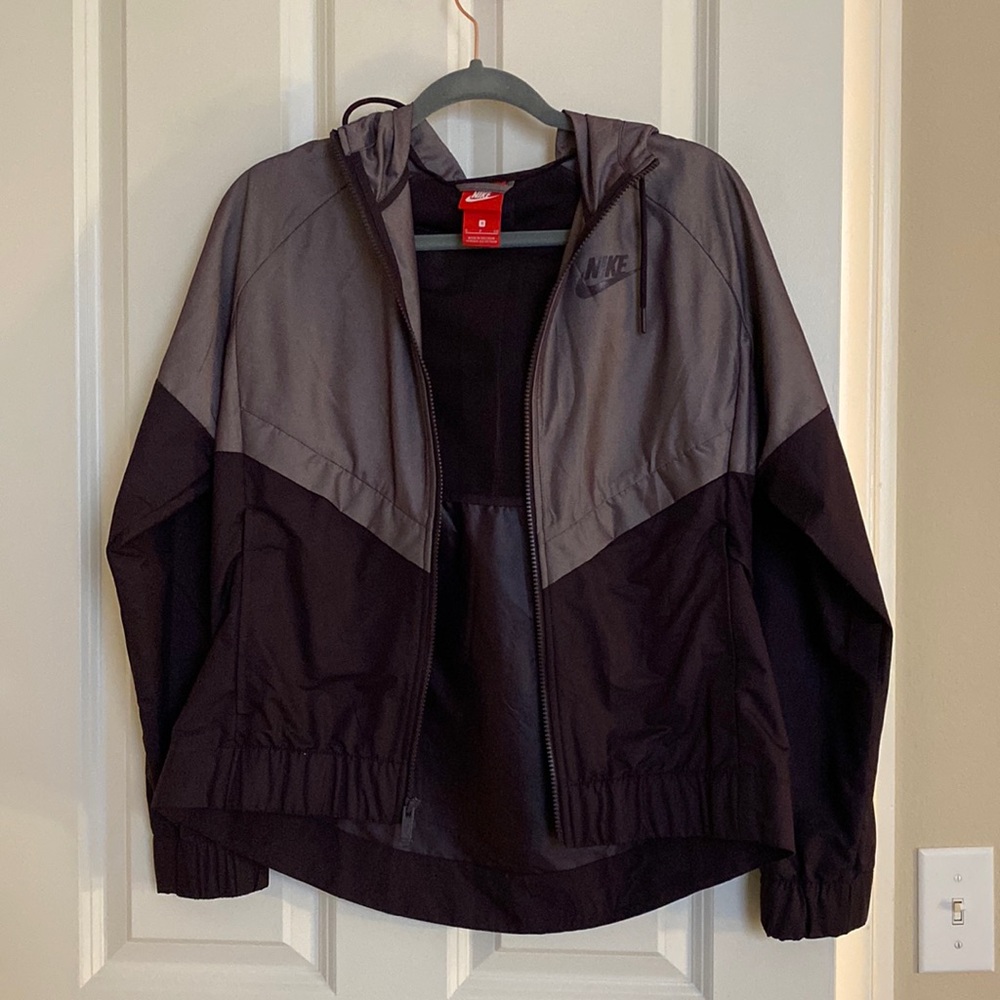 Nike windbreaker